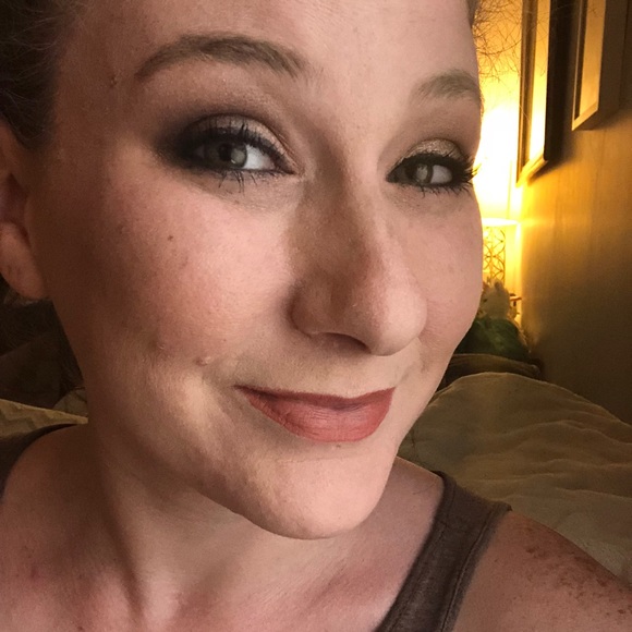 Meet your Posher, Robin - Picture 1 of 1